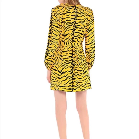 SAINT LAURENT L NWT Fr42 Short dress animal print new yellow black long sleeves - Picture 4 of 11